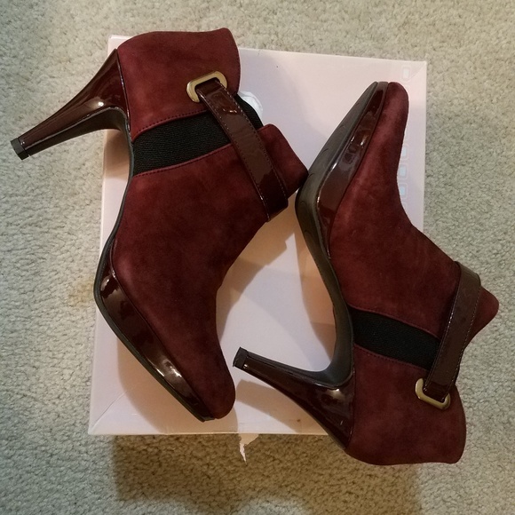 Ankle Boots - Picture 5 of 8